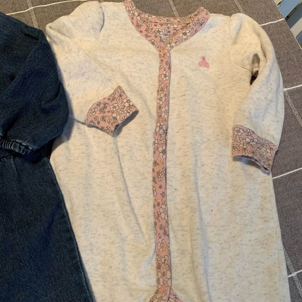 Baby GAP 6-12 month set of 3 outfits - Picture 4 of 7